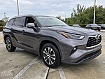 Used 2021 TOYOTA HIGHLANDER XLE FWD in DAVIE, FLORIDA (Photo 8)