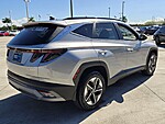 Used 2025 HYUNDAI TUCSON HYBRID SEL CONVENIENCE AWD in DAVIE, FLORIDA (Photo 6)