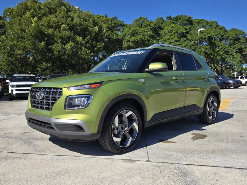 Used 2022 HYUNDAI VENUE SEL IVT in DAVIE, FLORIDA