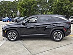 Used 2025 HYUNDAI TUCSON SEL CONVENIENCE FWD in DAVIE, FLORIDA (Photo 2)