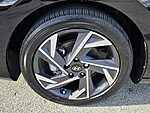 Used 2025 HYUNDAI ELANTRA SEL CONVENIENCE IVT in DAVIE, FLORIDA (Photo 9)