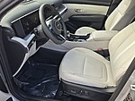 Used 2025 HYUNDAI TUCSON SEL FWD in DAVIE, FLORIDA (Photo 10)