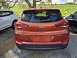 Used 2017 HYUNDAI TUCSON SE FWD in DAVIE, FLORIDA (Photo 5)