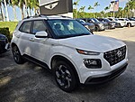 Used 2024 HYUNDAI VENUE SEL IVT in DAVIE, FLORIDA (Photo 2)