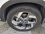 Used 2024 HYUNDAI VENUE SEL IVT in DAVIE, FLORIDA (Photo 9)