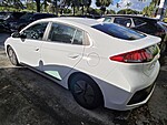 Used 2022 HYUNDAI IONIQ HYBRID SE HATCHBACK in DAVIE, FLORIDA (Photo 5)
