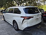 Used 2021 TOYOTA SIENNA XLE FWD 8-PASSENGER in DAVIE, FLORIDA (Photo 6)