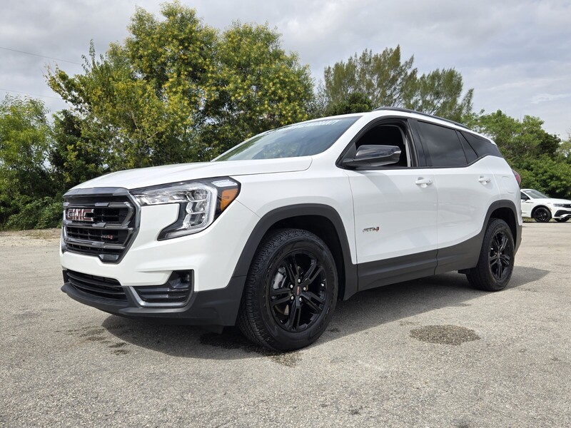 Used 2024 GMC TERRAIN AWD 4DR AT4 in DAVIE, FLORIDA