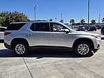 Used 2020 CHEVROLET TRAVERSE FWD 4DR LT CLOTH W/1LT in DAVIE, FLORIDA (Photo 4)