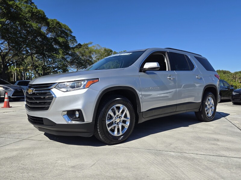 Used 2020 CHEVROLET TRAVERSE FWD 4DR LT CLOTH W/1LT in DAVIE, FLORIDA