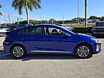 Used 2022 HYUNDAI IONIQ HYBRID SE HATCHBACK in DAVIE, FLORIDA (Photo 4)