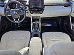 Used 2022 TOYOTA COROLLA CROSS LE 2WD in DAVIE, FLORIDA (Photo 14)