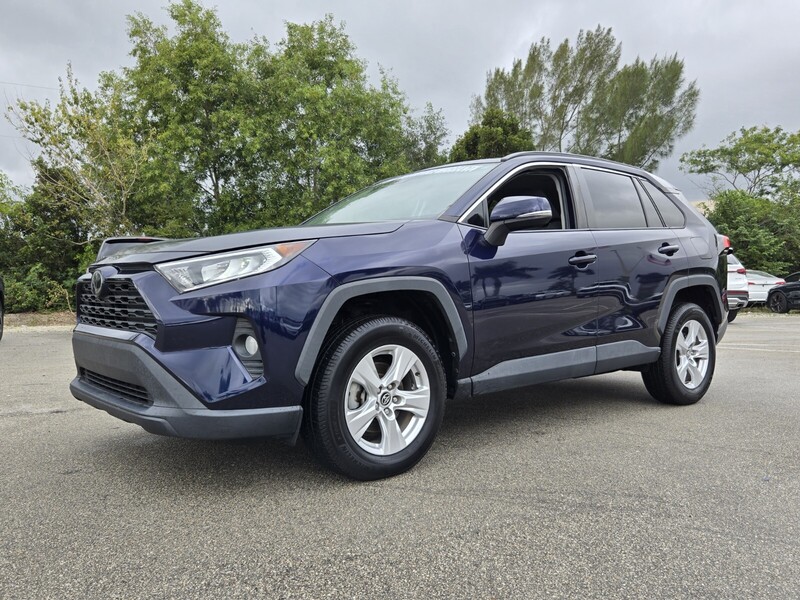 Used 2021 TOYOTA RAV4 XLE FWD in DAVIE, FLORIDA