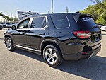 Used 2023 Honda Pilot EX-L 7 PASSENGER 2WD in DAVIE, FLORIDA (Photo 7)