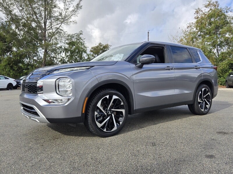 Used 2022 MITSUBISHI OUTLANDER SE FWD in DAVIE, FLORIDA