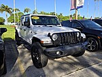 Used 2022 JEEP GLADIATOR WILLYS 4X4 in DAVIE, FLORIDA (Photo 4)