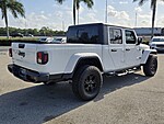 Used 2022 JEEP GLADIATOR WILLYS 4X4 in DAVIE, FLORIDA (Photo 6)