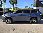 Used 2018 TOYOTA HIGHLANDER LE V6 AWD in DAVIE, FLORIDA (Photo 3)