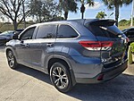 Used 2018 TOYOTA HIGHLANDER LE V6 AWD in DAVIE, FLORIDA (Photo 7)