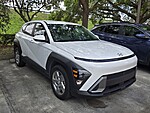 Used 2024 HYUNDAI KONA SE FWD in DAVIE, FLORIDA (Photo 4)