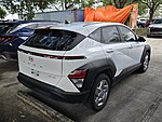 Used 2024 HYUNDAI KONA SE FWD in DAVIE, FLORIDA (Photo 6)
