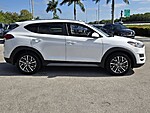 Used 2019 HYUNDAI TUCSON SEL FWD in DAVIE, FLORIDA (Photo 5)