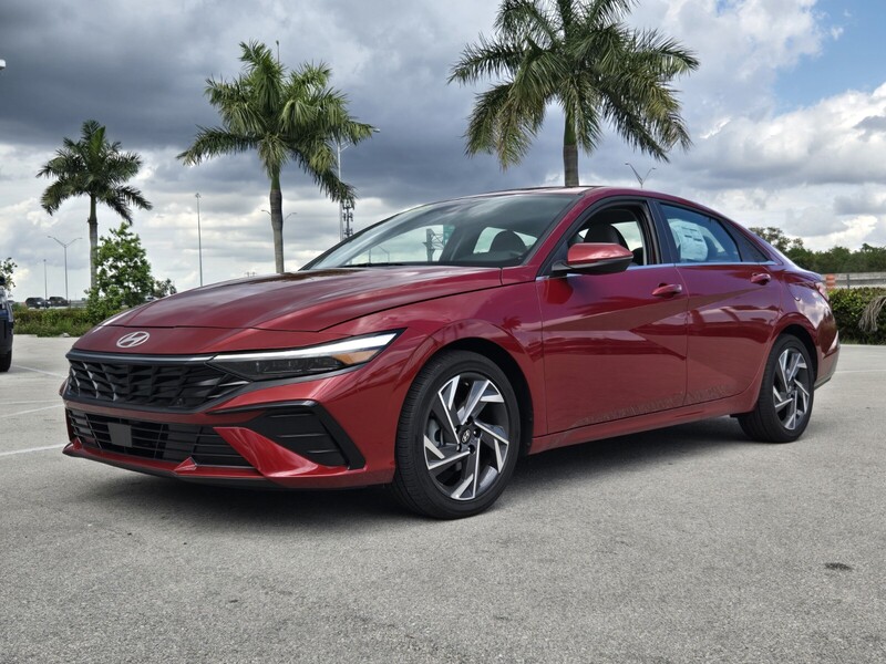 Used 2025 HYUNDAI ELANTRA LIMITED IVT in DAVIE, FLORIDA