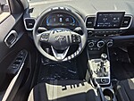Used 2025 HYUNDAI VENUE SEL IVT in DAVIE, FLORIDA (Photo 12)