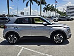 Used 2025 HYUNDAI VENUE SEL IVT in DAVIE, FLORIDA (Photo 5)