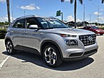 Used 2025 HYUNDAI VENUE SEL IVT in DAVIE, FLORIDA (Photo 9)