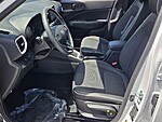 Used 2025 HYUNDAI VENUE LIMITED IVT in DAVIE, FLORIDA (Photo 10)