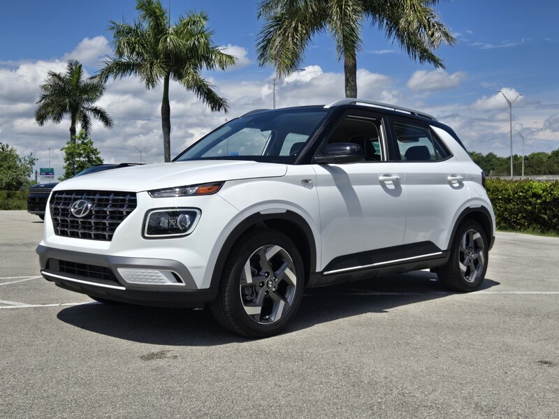 Used 2025 HYUNDAI VENUE LIMITED IVT in DAVIE, FLORIDA