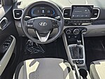 Used 2025 HYUNDAI VENUE SEL IVT in DAVIE, FLORIDA (Photo 14)