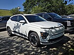 Used 2024 HYUNDAI KONA ELECTRIC SEL FWD in DAVIE, FLORIDA (Photo 4)
