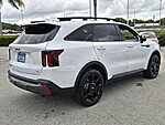 Used 2024 KIA SORENTO X-LINE SX PRESTIGE AWD in DAVIE, FLORIDA (Photo 7)