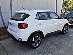 Used 2023 HYUNDAI VENUE SEL IVT in DAVIE, FLORIDA (Photo 5)