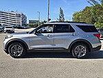 Used 2023 FORD EXPLORER XLT RWD in DAVIE, FLORIDA (Photo 3)