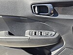 Used 2025 HYUNDAI VENUE LIMITED IVT in DAVIE, FLORIDA (Photo 25)