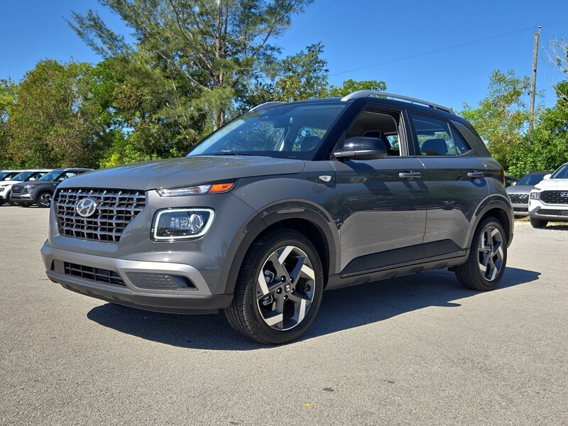Used 2025 HYUNDAI VENUE LIMITED IVT in DAVIE, FLORIDA