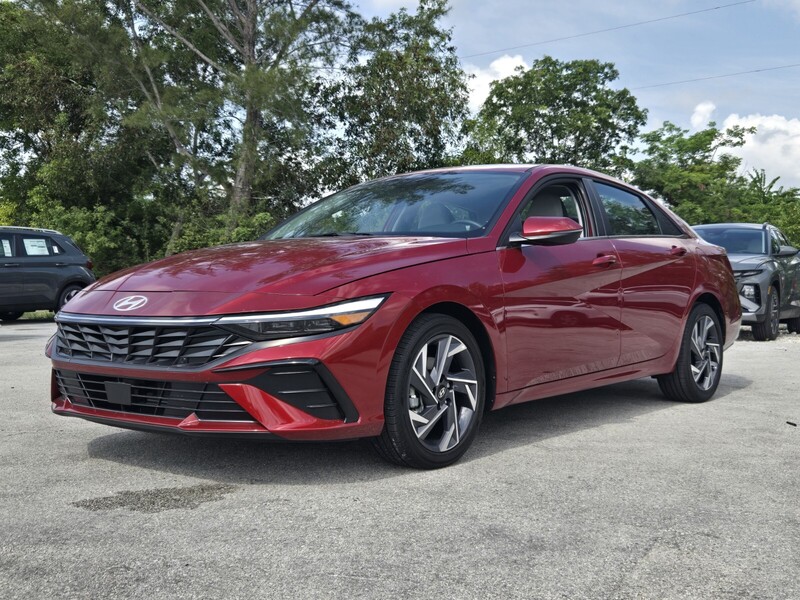 Used 2025 HYUNDAI ELANTRA LIMITED IVT in DAVIE, FLORIDA