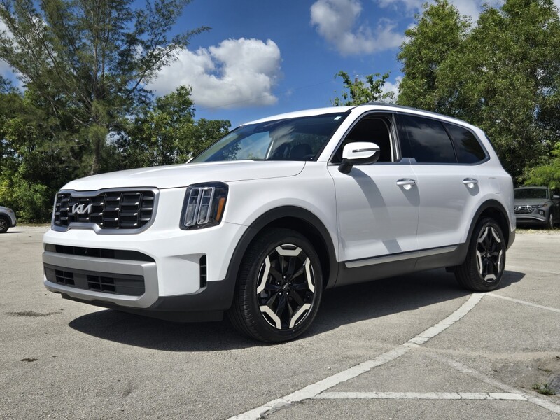 Used 2023 KIA TELLURIDE S AWD in DAVIE, FLORIDA