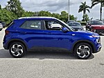 Used 2023 HYUNDAI VENUE LIMITED IVT in DAVIE, FLORIDA (Photo 5)