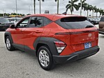 Used 2024 HYUNDAI KONA SE FWD in DAVIE, FLORIDA (Photo 7)