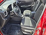Used 2025 HYUNDAI VENUE LIMITED IVT in DAVIE, FLORIDA (Photo 10)