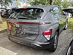 Used 2024 HYUNDAI KONA SE FWD in DAVIE, FLORIDA (Photo 6)