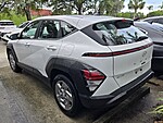 Used 2024 HYUNDAI KONA SE FWD in DAVIE, FLORIDA (Photo 5)