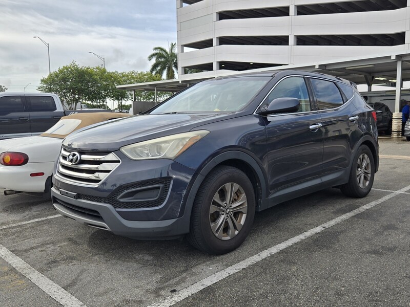 Used 2015 HYUNDAI SANTA FE FWD 4DR 2.4 in DAVIE, FLORIDA