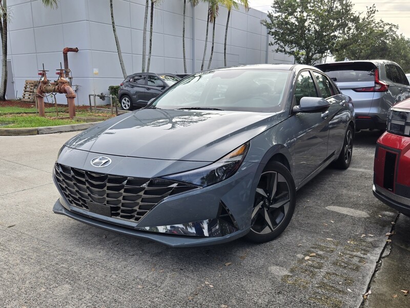 Used 2022 HYUNDAI ELANTRA LIMITED IVT in DAVIE, FLORIDA