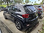 Used 2023 HYUNDAI VENUE SEL IVT in DAVIE, FLORIDA (Photo 5)