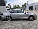 Used 2023 HYUNDAI SONATA SEL 2.5L in DAVIE, FLORIDA (Photo 5)